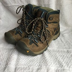 Keen Dry Orthotic Women's Hiking Boots sz 7.5